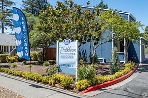 Walkham Townhomes - Alquileres en Santa Rosa, CA | Apartamentos.com