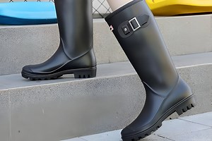 Estas son las botas tipo Hunter que van a ahorrarte ciento de euros este otoño y que no quieren que descubras