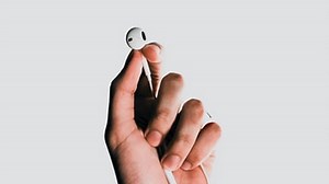 Lirik Lagu RIP Love - Faouzia