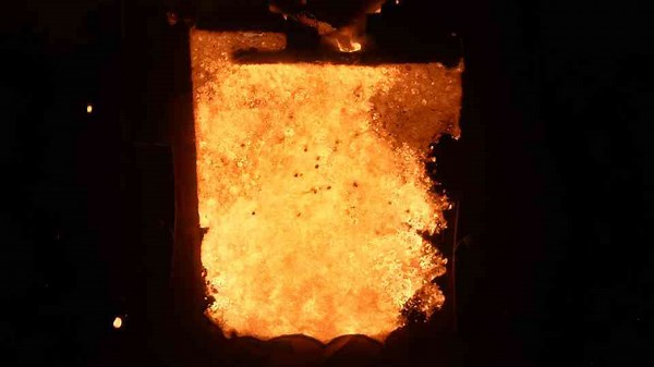 The thermite experiment scientists didn’t think could be filmed