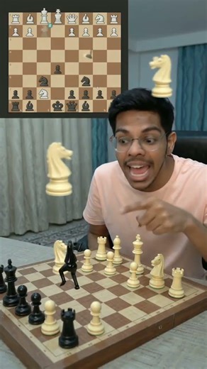 The chess piece started dancing #chess #funnypuzzle #fu #funny #memes #comedy #challenge