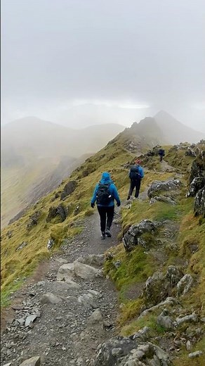Hiking Mount Snowdon. The Rhyd Ddu path. Snowdonia National Park. #wales #travel #snowdonia #hiking