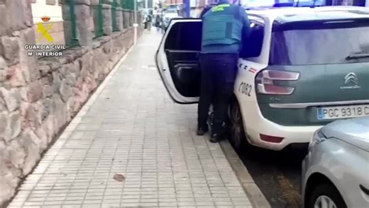 Detención de la Guardia Civil | El Comercio: Diario de Asturias