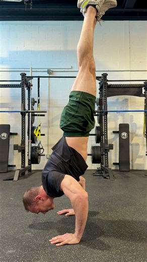Handstand Push-up