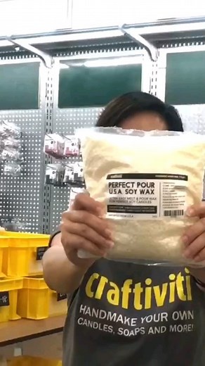 10K views | The benefits of our perfect pour USA soy wax : 1)Zero...