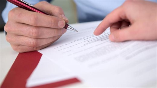 Arbeitslosengeld: Kann man es nach einem Aufhebungsvertrag bekommen?