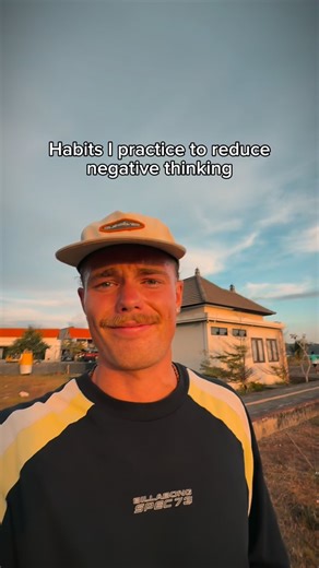 Noa Lindström Travel and Run on Instagram: "Simple habits I use to calm negative thinking 🧠✨ Welcome to my page — this is where growth, clarity, and self-respect live. 1️⃣ Interrupt the spiral early ⛔️ Not because life is easy, but because constant complaining trains the brain to stay stuck. I catch it early and redirect that energy into something I can actually control. 2️⃣ Create space before reacting 🌬️ Thoughts come and go — reactions don’t have to. I pause. I breathe. I let the moment set