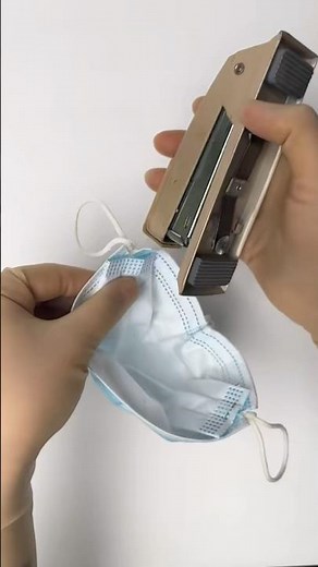 How To Make Masks Fit Better! 😷 #goodtoknow #surgeonlife #vet #medicine #lifehacks #tutorial #skill