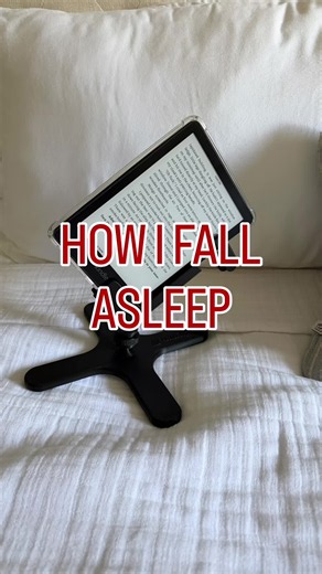 If you have trouble falling asleep, reading in bed while snuggled under the covers is one of the best ways to make it happen!! And if somehow you don’t fall asleep, at least you’ll be reading a good book! That’s why I made this Kindle holder for reading while laying on your side in bed. I wanted the Kindle to be at the same angle as my head when I am laying my head on my pillow. This has an adjustable holder for the Kindle so it stays at whatever angle you’re at, and I even add weights so it sta