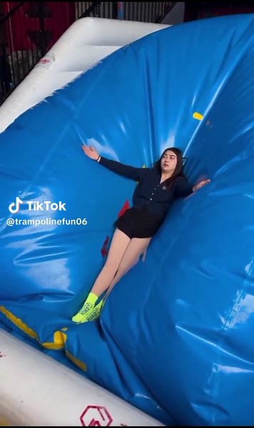 Beautiful Trampoline Game forever #foryoupage❤️❤️ #trampoline #SkyHighFun #entertainment #アクション満載