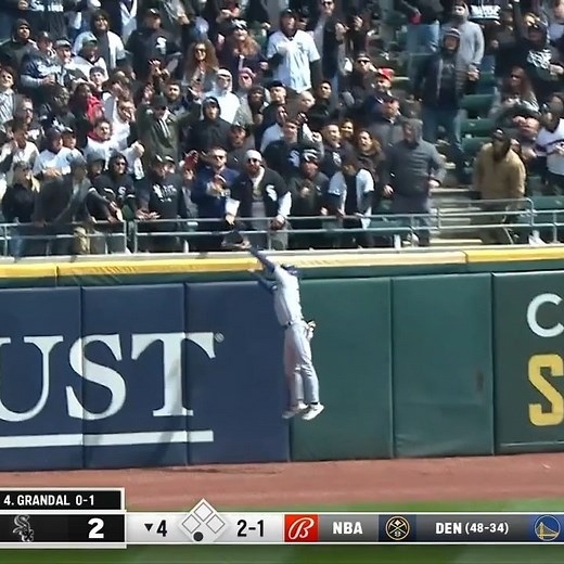 This pitcher can really play the outfield, huh? | MLB