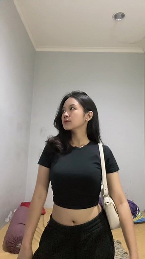 Stylish Black Crop Top from Colorbox | Fashion OOTD