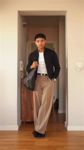 Ethan Kieffer on Instagram: "Simple summer fit 🫡 Outfit Breakdown: Jeans: @uniqloeurope T-shirt: @cosstores Belt: @ourlegacy Loafers: @fabianicollection Fragrance: @aesop Rings: @so.shell.jewellery & @tomwood_project Cap: @dukedexter Tote: @loewe"