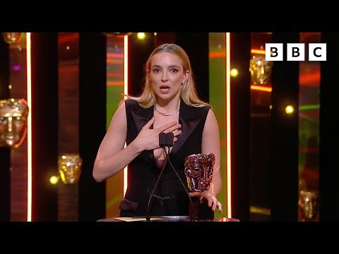 Jodie Comer's dedication to carers during BAFTA speech ❤️ | BAFTAS 2022 - BBC