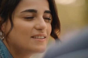Song : Jug Jug Jeeve Lyrics Mera Yaar Meri Daulat Song Lyrics Singers : Sachet Tandon, Parampara Tandon & Sachin – Jigar Music : Sachin – Jig #viralvideo #trendinglyrics #jugjugjeeve