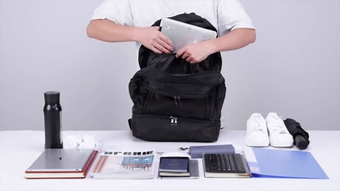 Amazon.com | seyfocnia Gym Backpack for Men,Gym Bag with Shoe Compartment Lightweight Travel Workout Sports Backpack with USB Charging Port | Casual Daypacks