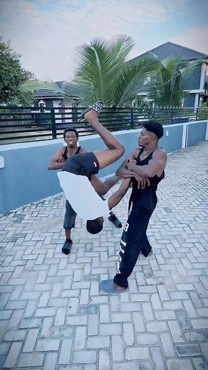 3.6K views · 1.9K reactions | The Creative Process✍ . Check last post➡️➡️ . 屢Stunt Coordinator: @iam_mrglitch . : @glitchyconcepts . BROKEN RHYTHM drops Today by 3pm (Link on my bio) | Chinemelum Chuke | Facebook