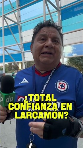 The sky blue fans still support Larcamón