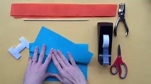 How to Make a Simple Kite One of our favorite windy day activities! Details and handy materials list here --> http://innerchildfun.com/2015/04/how-to-make-a-simple-kite.html | Inner Child Fun