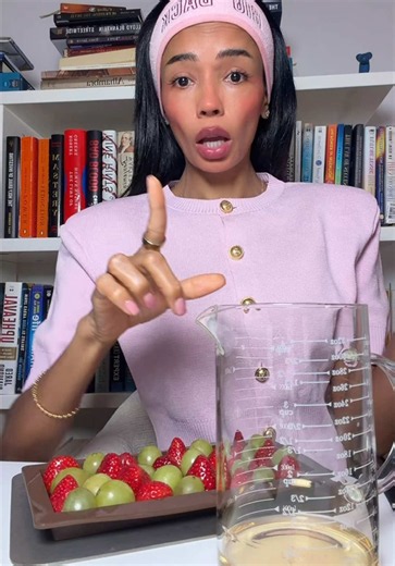 How to Make Gelatin Fruit Snacks (Step-by-Step)