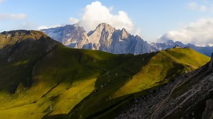 Dolomites Italy – Alpine Mountains in 4K