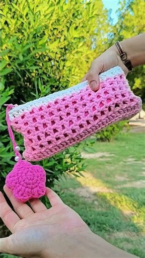 crochet pencil case for beginners 🌷#pencilcase #pencilbag #crocheting