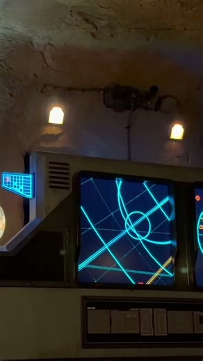 BB-8 at Galaxy's Edge!