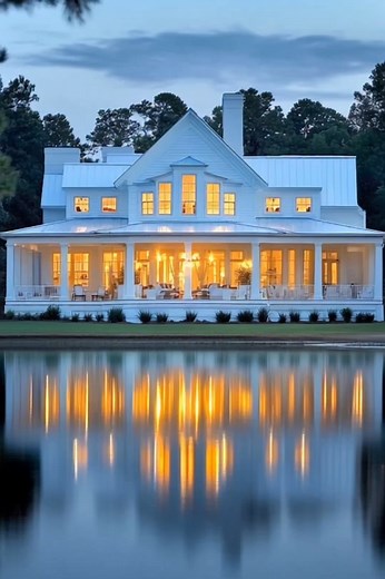 Incredibly cool! 😍 | Farmhouse Life