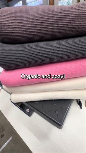 You found the ultimate winter base layers. ❄️ Keeping it thermal on the outside and fleece on the inside because being cold is simply not an option this year. Tag someone who is always freezing! 🥶 #winteressentials #cozyoutfit #thermal #fleece #fabric