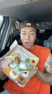 Trying the OLDEST Mochi Shop in LA