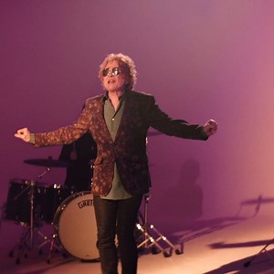 'It's all because of human beings just like you' ❤️ Watch the video and listen to the new single 'Just Like You' from our upcoming album 'Time' here: https://SimplyRed.lnk.to/JustLikeYou | Simply Red