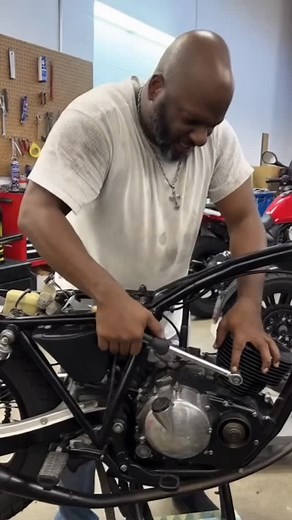 Get your motorcycle fixed right. Schedule your service appointment at Moto Boutique today. 614-369-1333 | Moto Boutique