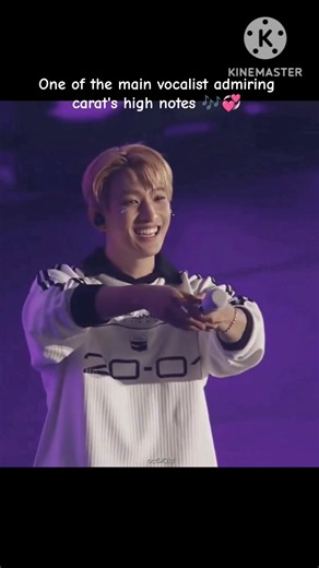 #dk admiring carat's 🩷 high notes 🎵 #seventeen world tour new in Osaka #shorts #dokyeom