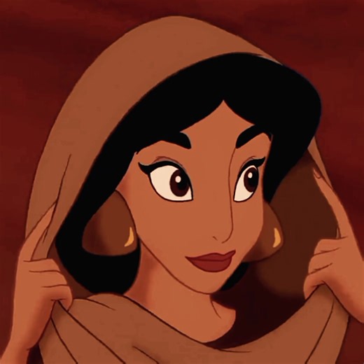 Exploring Aladdin and Jasmine's Relationship in the 1992 Disney Classic