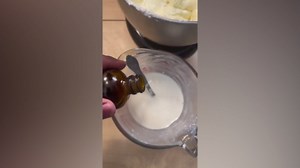 How to Make Caramel Pecan Bundt Cake