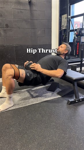Hip thrust weighted_