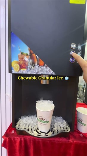 This commercial ice maker makes ice in 3 minutes! ❄️ #IceMaker #CommercialIceMaker #IceMachine