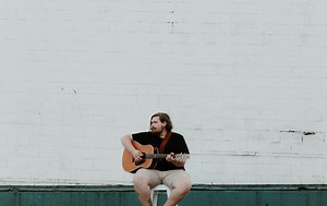 10 Jingle Iklan Terbaik yang Enak Dinyanyikan Ulang