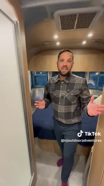 Discover the Trade Wind 25FB Airstream for 2025