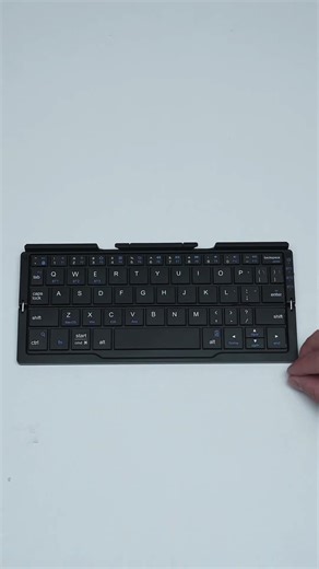 It’s your complete mobile workstation. #iphone #minikeyboard #gadgets