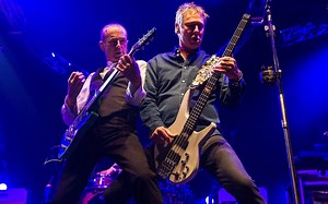 英国硬摇滚/布鲁斯摇滚乐队 Status Quo 现场合集