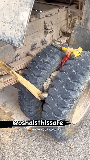 ⏸️DUAL THREAT • 🚚KNOW YOUR LOAD V.4 • 🎥Video Creds: @we_are_engineerss • 🚚PRE-TRIP INSPECTIONS - WHEELS AND TIRES: Maintain Your Vehicle, ensure Pre-Trip Inspections ARE complete BEFORE getting on the Road, specifically Tires AND Brakes. • 🛞We ALWAYS take our Vehicle’s Tires for granted - AND - we typically do NOT even Think about them until it comes time to Change a Flat OR Replace them when they become Worn. • 📋On a large Commercial Truck, Tires are a critical Safety Component - AND - the