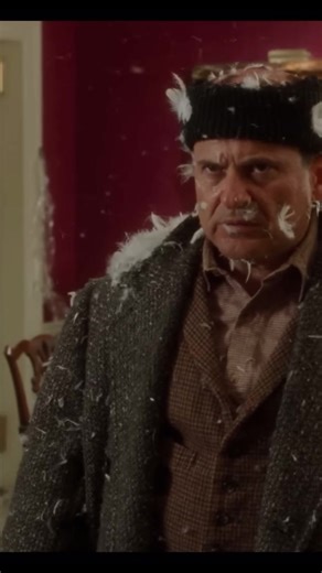 Home Alone 1 Part 3 #movieclips #homealone #christmas #viral #fyp #foryou #foryoupage