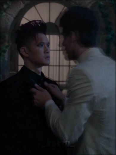 wedding malec>> #shadowhunters #shadowhuntersedit #magnusbane #magnusbaneedit #shadowhuntersmagnus #aleclightwood #aleclightwoodedit #shadowhuntersalec #malec #malecedit #harryshumjr #matthewdaddario