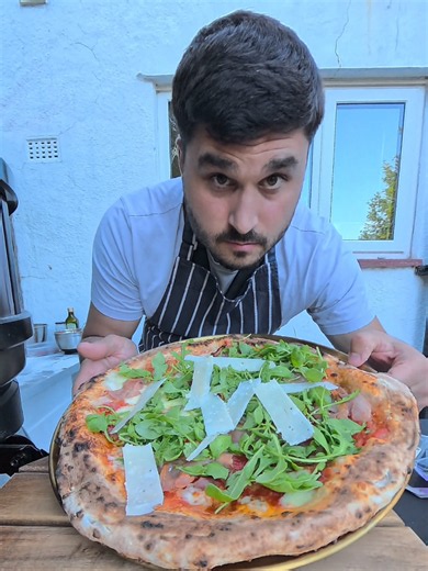 POV Making a Parma Ham&Rocket 🍕🔥😍#pov #asmr #viral #Pizza #fyp @gozney