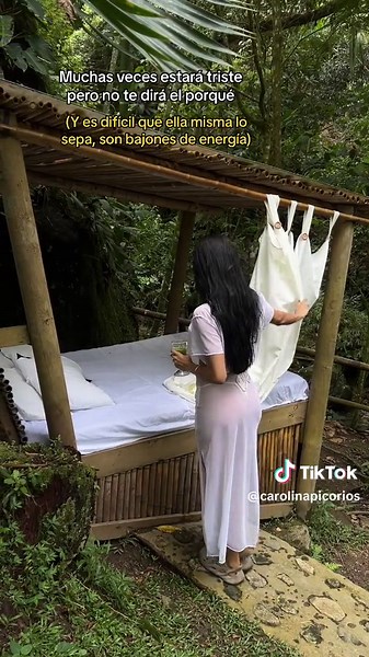 Carolina Picorios on TikTok