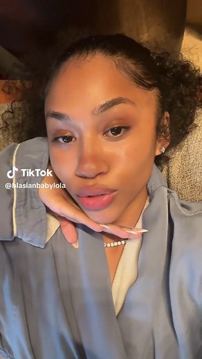 getting a LomiLomi Massage 🥹