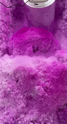 extra crunchy pink freezer frost chunk #icelovers #ice #asmr #iceeatingsound #iceeatingvideos #icelover #iceeatingasmr #viral #freezerfrostasmr #freezerfrost #fyp #freezerfrosticeeating #crunchyice #crunchyiceeating #flakyice #flakyiceeating #colorfulfreezerfrost