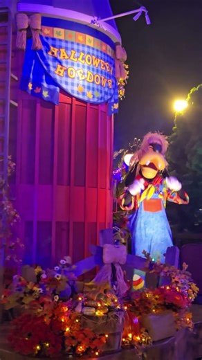 Mickey’s Boo To You Halloween Parade 2025 POV Mickey’s Not-So-Scary Halloween Party Part Ten