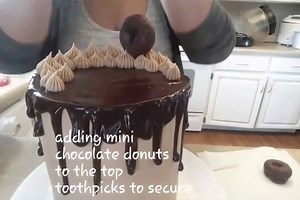 Tall Chocolate Drip Birthday Cake! By: Hmong Baker | MetDaan Cakes